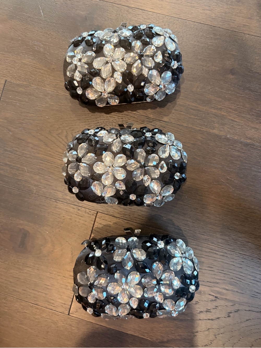 Clutch Olga berg